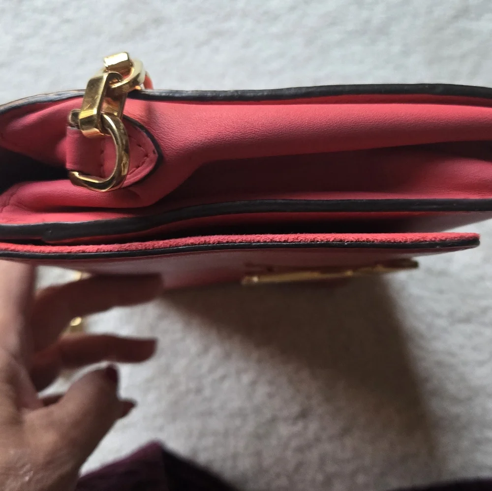 Louis Vuitton Pink Calfskin Leather Chain Louise MM Bag - Picture 3 of 10